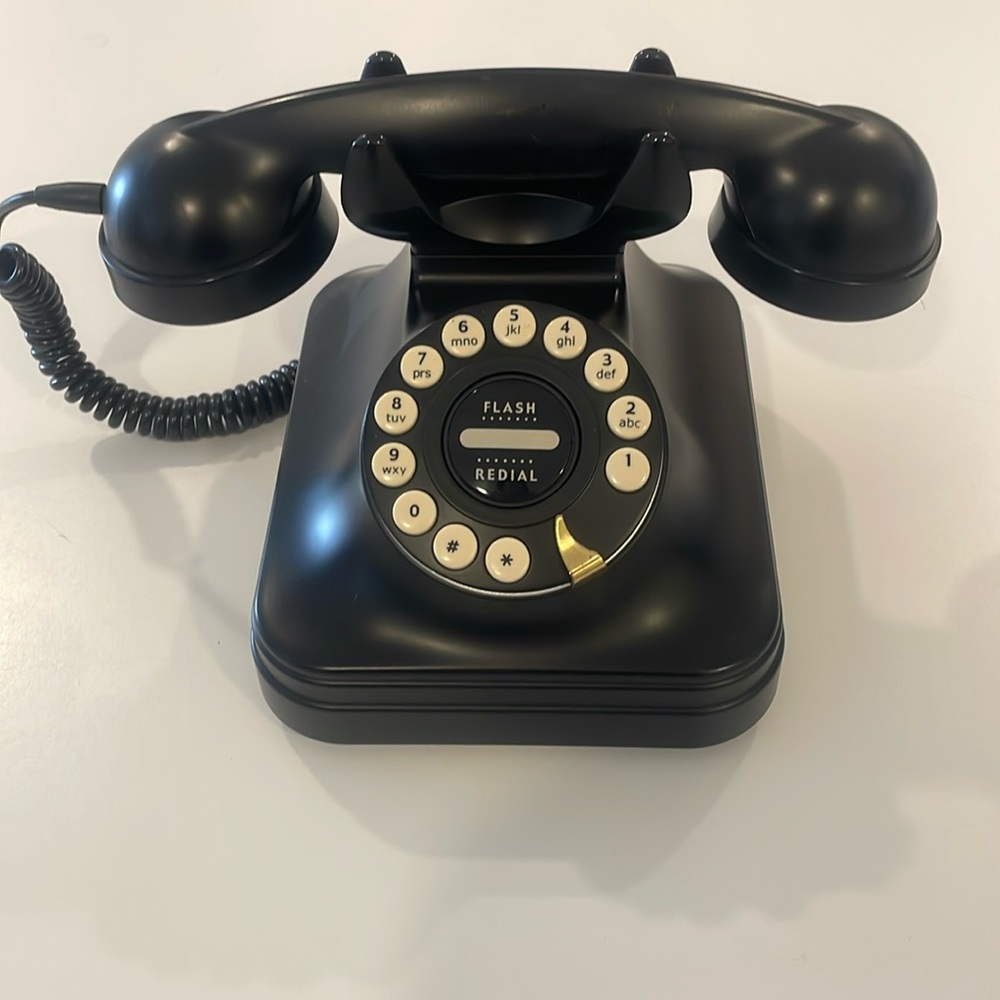 Retro electric push button black telephone